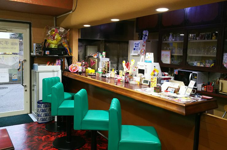 喫茶チズ　店内２