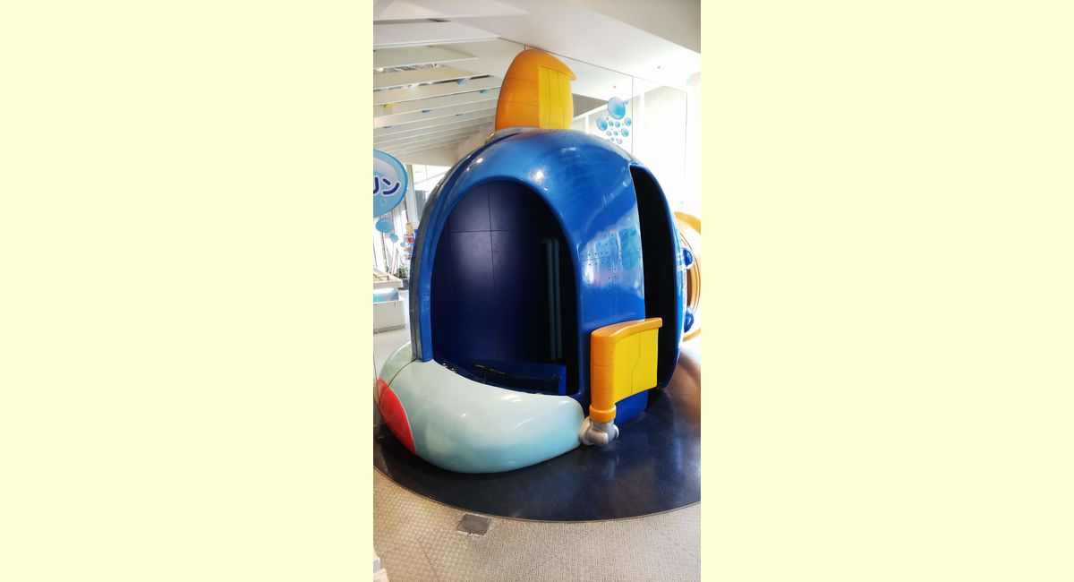 店内３